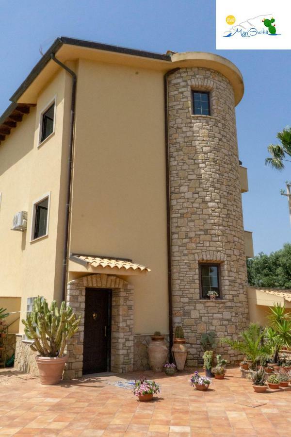 Marisicilia Bed & Breakfast ปอร์โต เอมเปโดเกล ภายนอก รูปภาพ