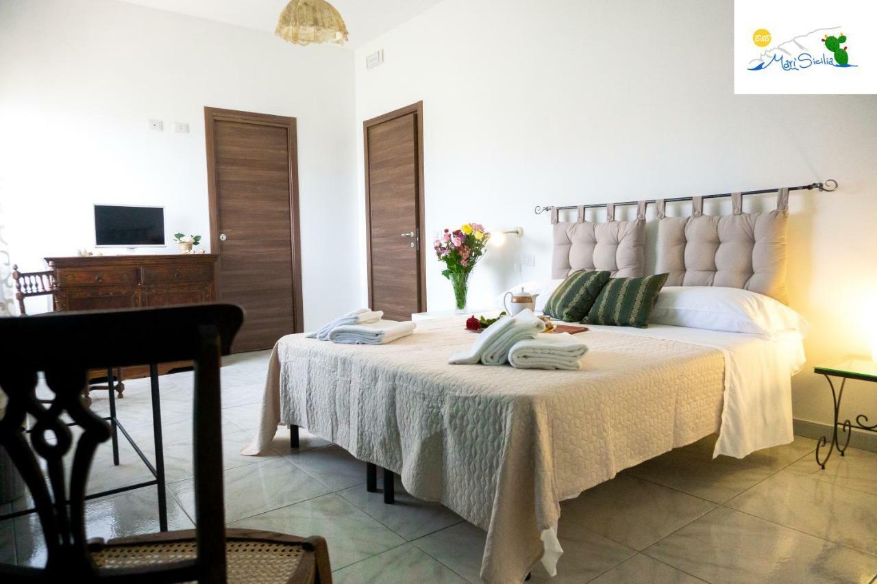 Marisicilia Bed & Breakfast ปอร์โต เอมเปโดเกล ภายนอก รูปภาพ