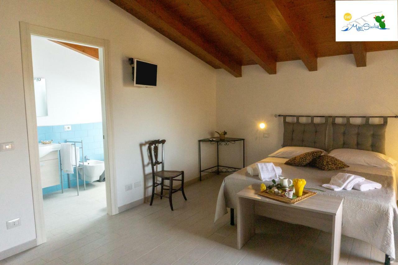 Marisicilia Bed & Breakfast ปอร์โต เอมเปโดเกล ภายนอก รูปภาพ