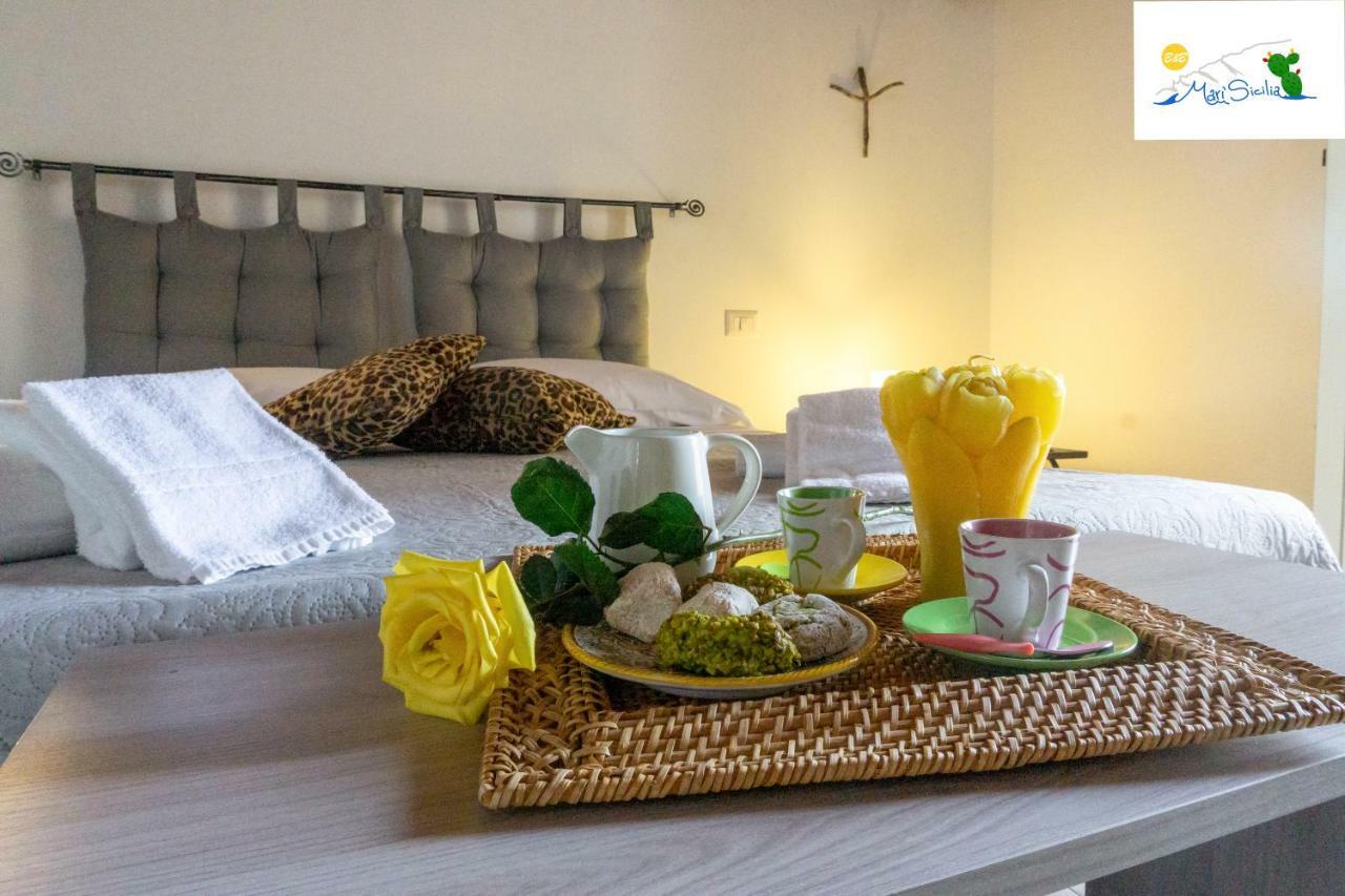 Marisicilia Bed & Breakfast ปอร์โต เอมเปโดเกล ภายนอก รูปภาพ