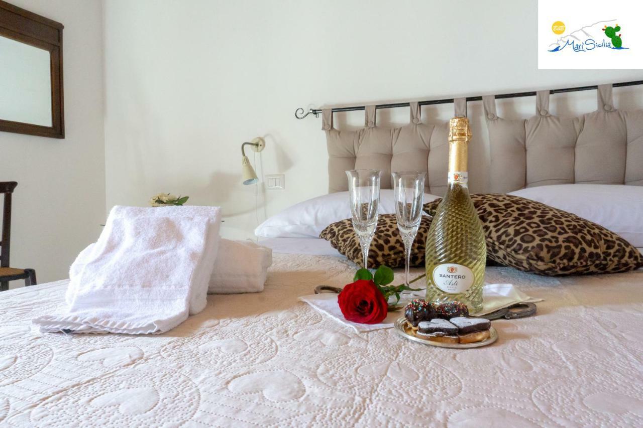 Marisicilia Bed & Breakfast ปอร์โต เอมเปโดเกล ภายนอก รูปภาพ