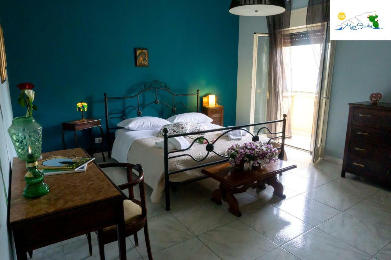 Marisicilia Bed & Breakfast ปอร์โต เอมเปโดเกล ภายนอก รูปภาพ